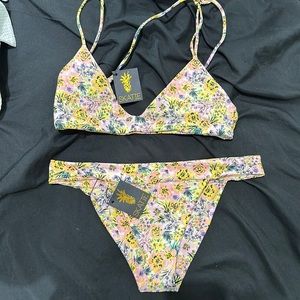 NWT Skatie Swim Floral Bikini